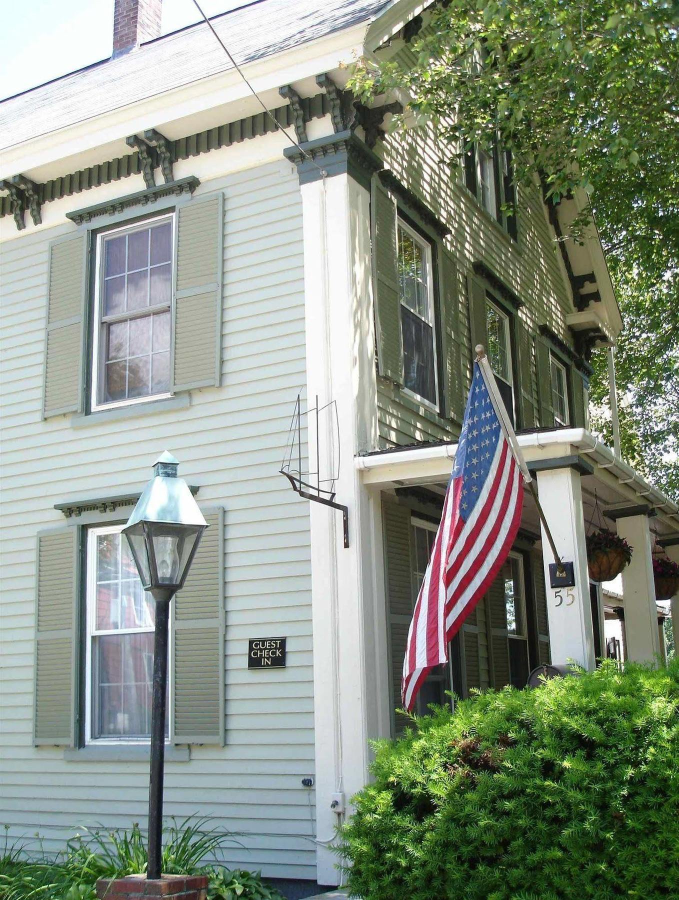The Thistle Inn Boothbay Harbor Εξωτερικό φωτογραφία